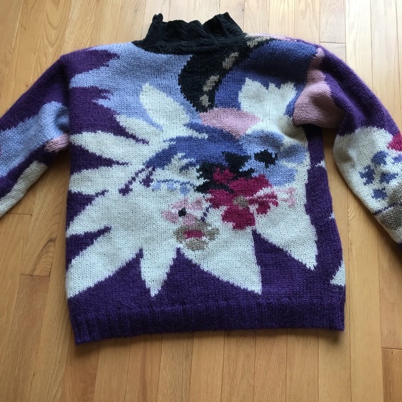 Hand knitted SIBA bulky sweater - Picture 2 of 5